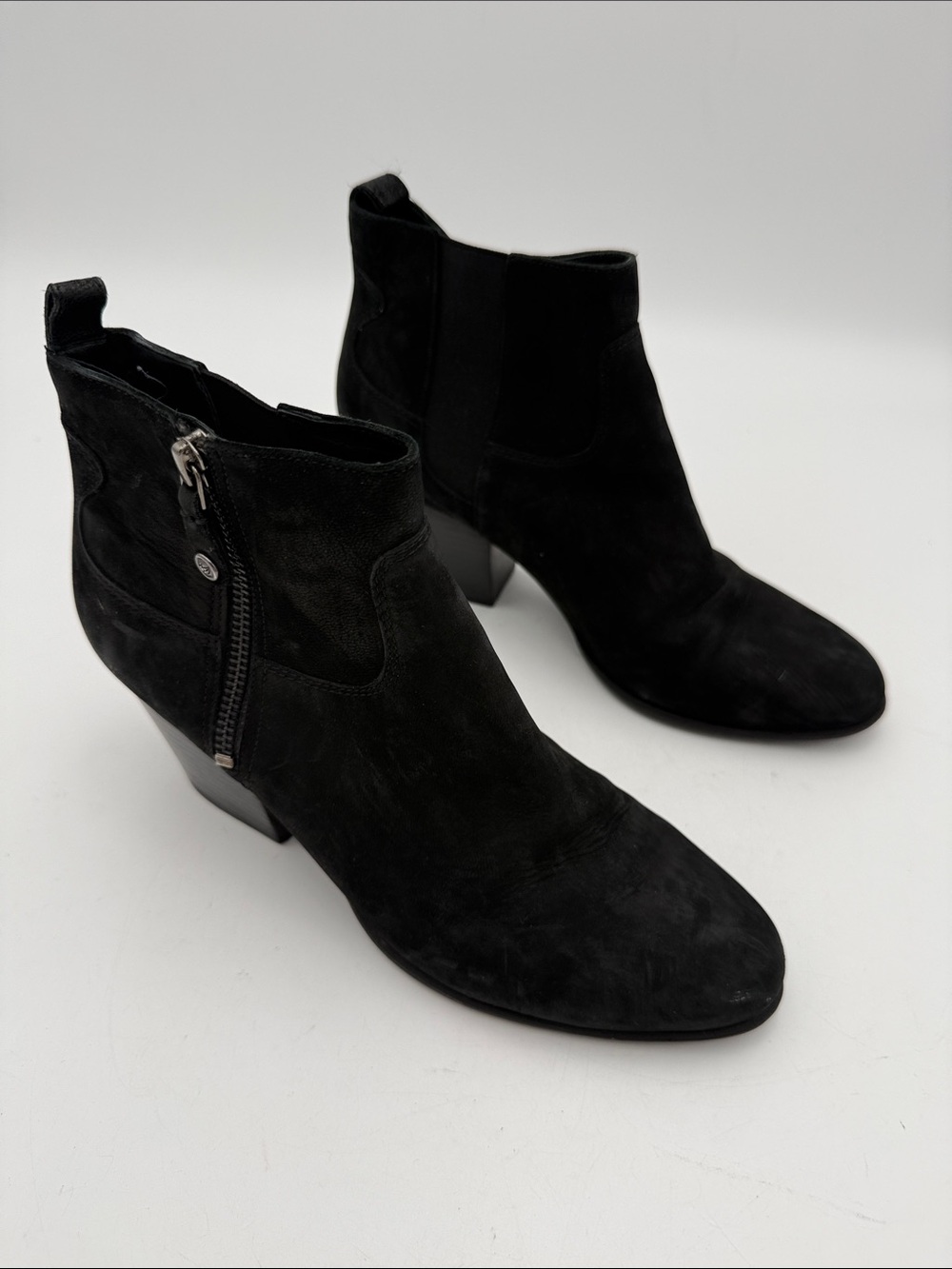Nurture by Lamaze Black Suede Ankle Booties women 7M Side Zip casual festival